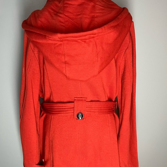 Brand new with tags - Orange coat - Picture 6 of 10